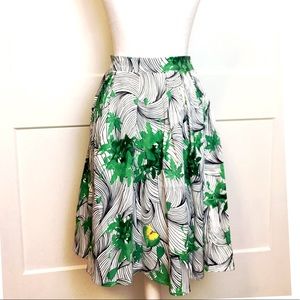⛔️LAST CALL!!⛔️NWOT | spring garden full skirt